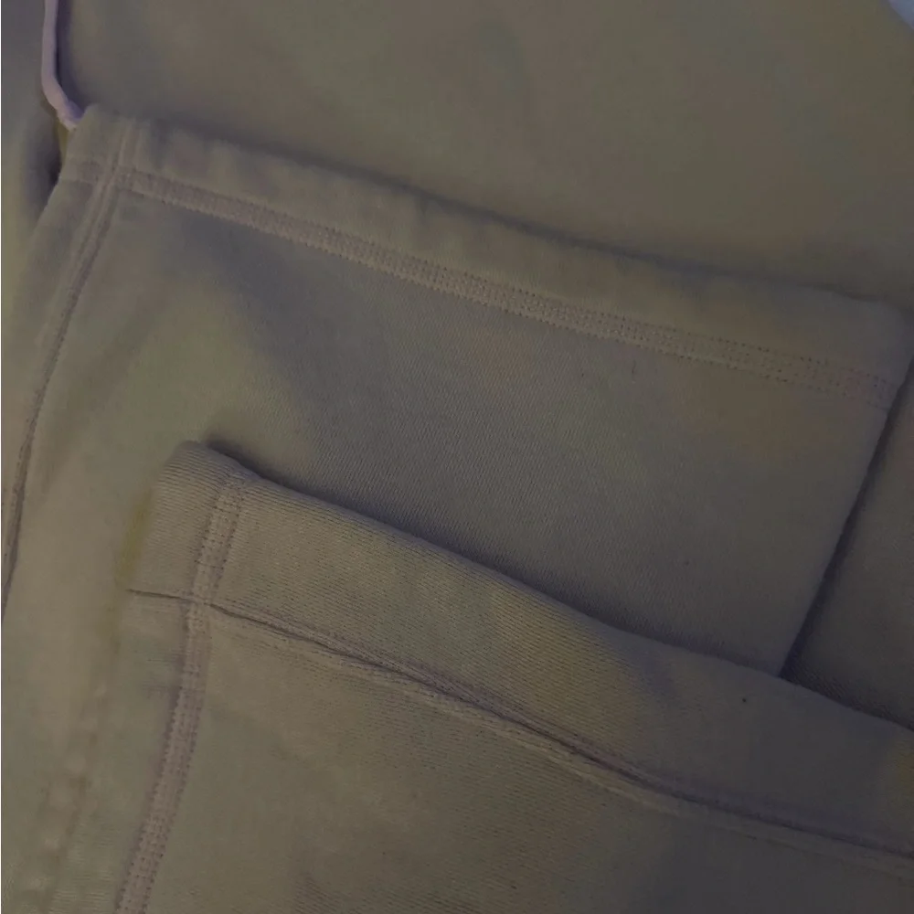 Rare Abercrombie Fitch Tan Sweatpants w/Embellish snowflake & board bum on butt - Picture 8 of 9